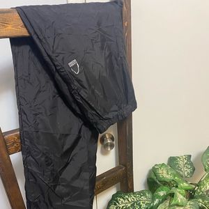 Vintage Sierra Designs Black Adjustable Ankle Nylon Sweatpants